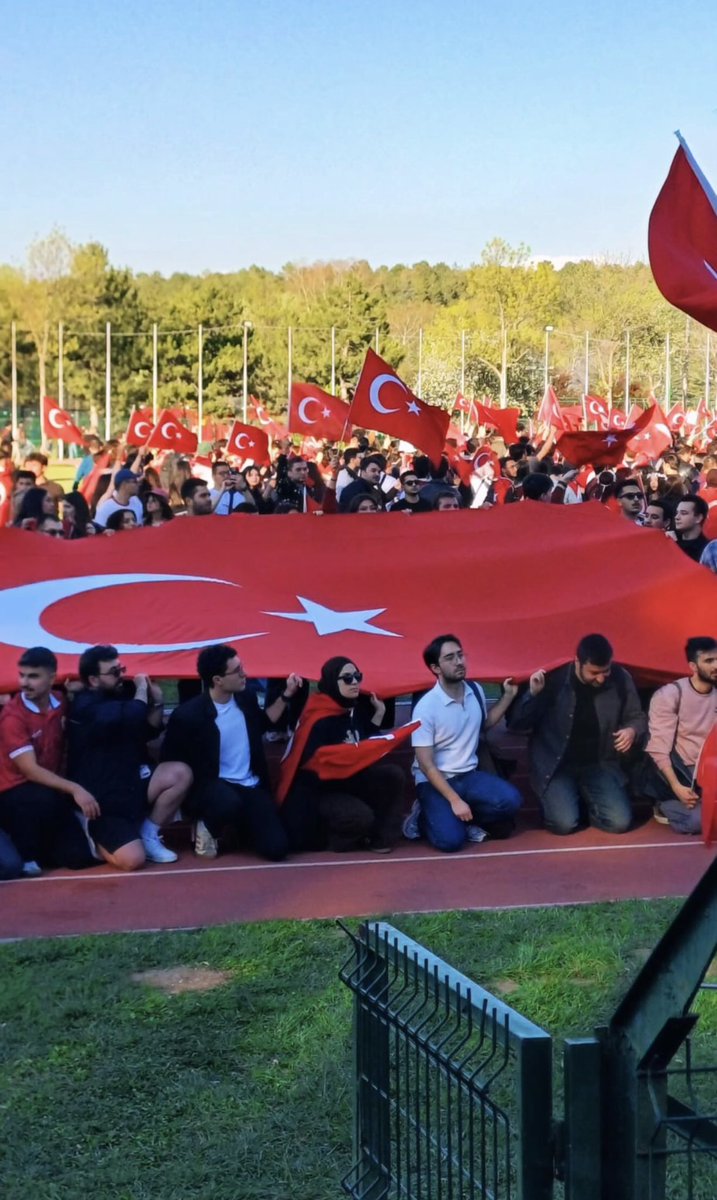 gizliservis06's tweet photo. GELDİK, KOVDUK, GİTMİYORUZ. 🇹🇷 https://t.co/eww9kX2HEB