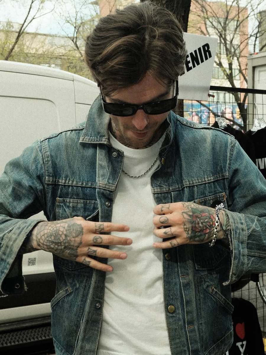 🤘🏻
