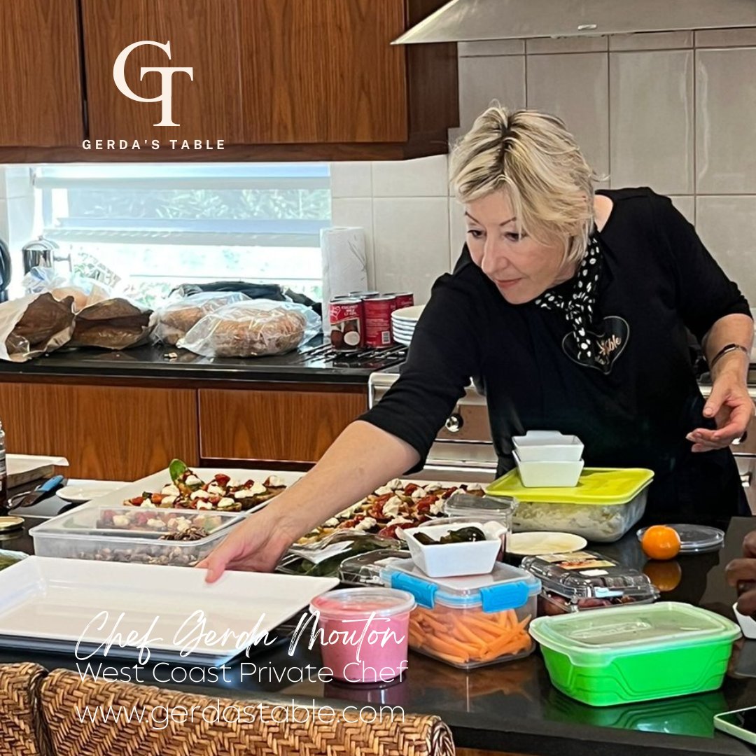 TableGerdas's tweet photo. From prep to plating, Chef Gerda personally oversees every detail behind the scenes to create warm, memorable dining experiences across the West Coast.

📍 Private Chef &amp; Catering
🌐 https://t.co/kYhM2lknB4
📞 073 319 5102
#GerdasTable #PrivateChef #WestCoastFood #ChefLife https://t.co/0abNrYUHno