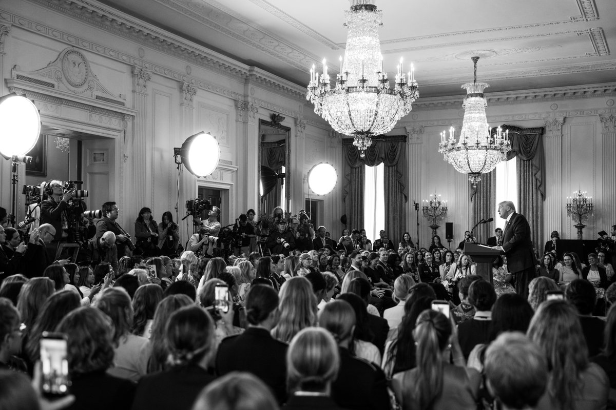 The White House tweet media