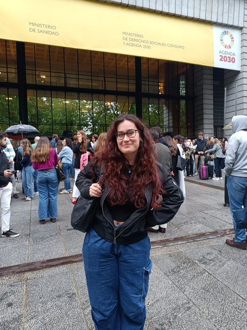 TatoVazquezLima's tweet photo. Miguel, María, Ana y María: gracias. Bienvenidos a la especialidad más bonita que existe. 

Sois la fuerza que impulsa un sentimiento compartido #EspecialidadUrgenciasYA

Largo camino recorrido, el futuro lo escribiréis pronto

¡Aquí y ahora!
#orgullodeurgenciólogo 💙❤️
 
@SEMES_ https://t.co/IRVsVpBFMg