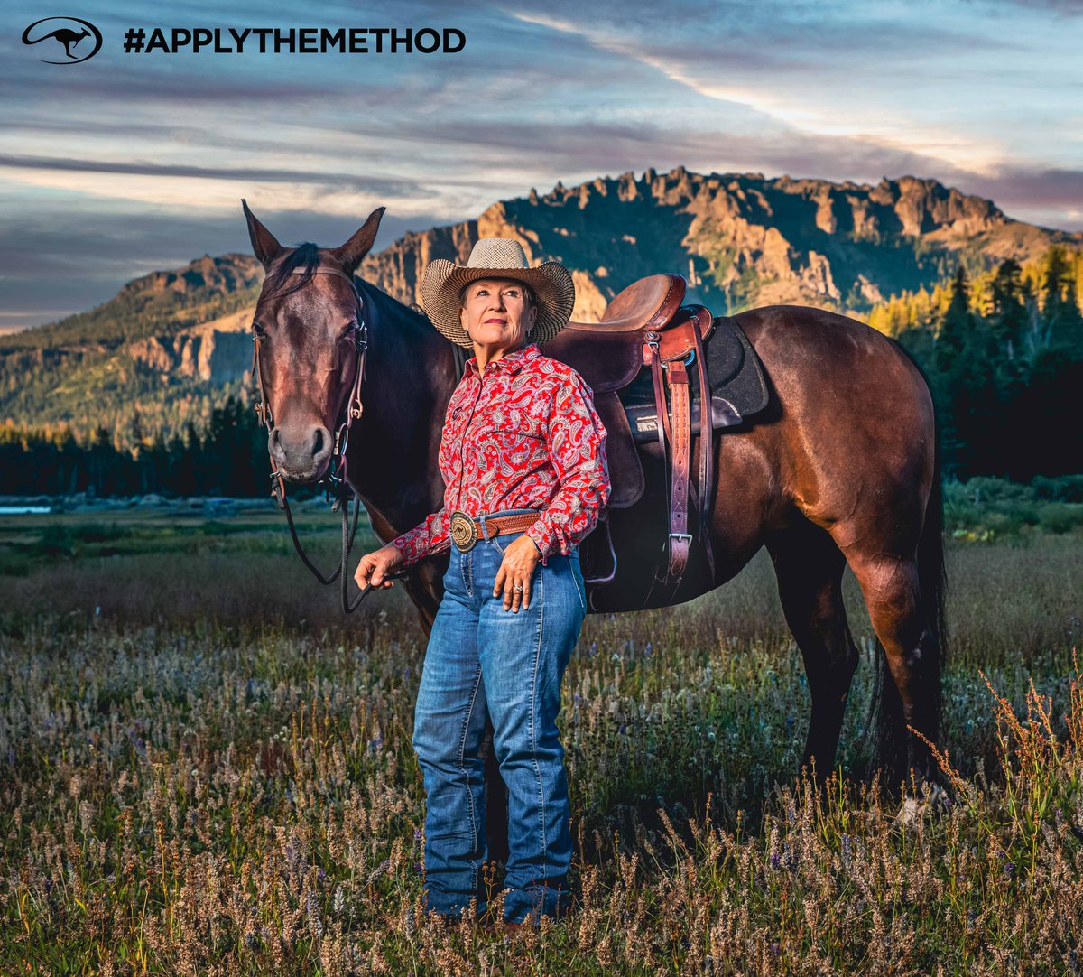 DownunderHorse's tweet photo. Method Ambassador Janis Scott is so amazing! Love training with her🥰😊😊 - Kim Nunez
https://t.co/HIvTZ8wmIo
#ApplyTheMethod https://t.co/4nPwQ9iv5r