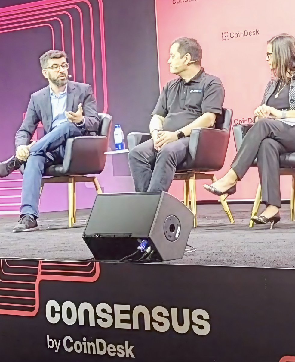 🚨BREAKING: At consensus 2026, Nicolas emphasizes the importance of ZK Proofs and how Pi KYC could potentially use them in the future.

Normally, KYC contains sensitive identity information about a user, such as age, date of birth,  address, photo, signature, postal code, and