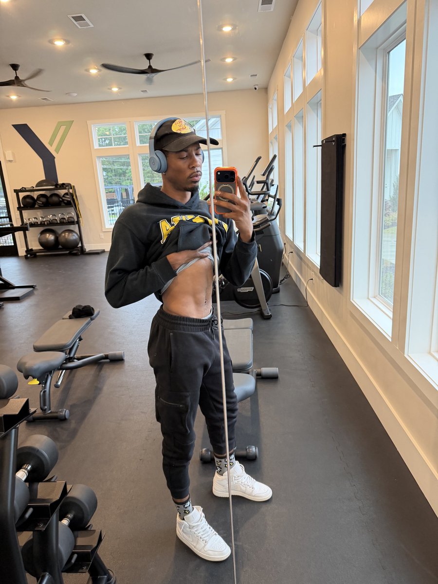 BILLYBANX's tweet photo. Locked In 💪🏾 https://t.co/ozfV2fEGOA