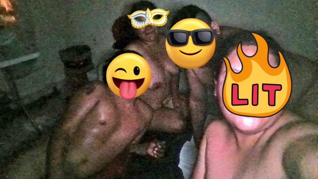 Chulekika's tweet photo. Rica noche en compañia de amigos . #interfull #parejas https://t.co/shB1TPpNWK
