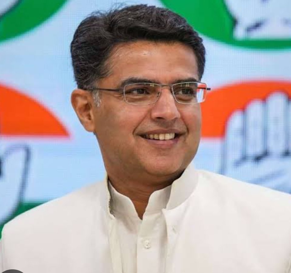 83 साल की उम्र के अध्यक्ष से आप कितनी मेहनत करवा लोगे।

कांग्रेस मार्गदर्शक मंडल में डालने की उम्र में अध्यक्ष बना देती है।

कांग्रेस को उत्तर भारत मजबूत करना है जहां बीजेपी से सीधी लड़ाई होती है।

उसको कोई ऐसा लच्छेदार हिंदी बोलने वाला पिछड़ा वर्ग का यंग डायनामिक नेता की जरूरत