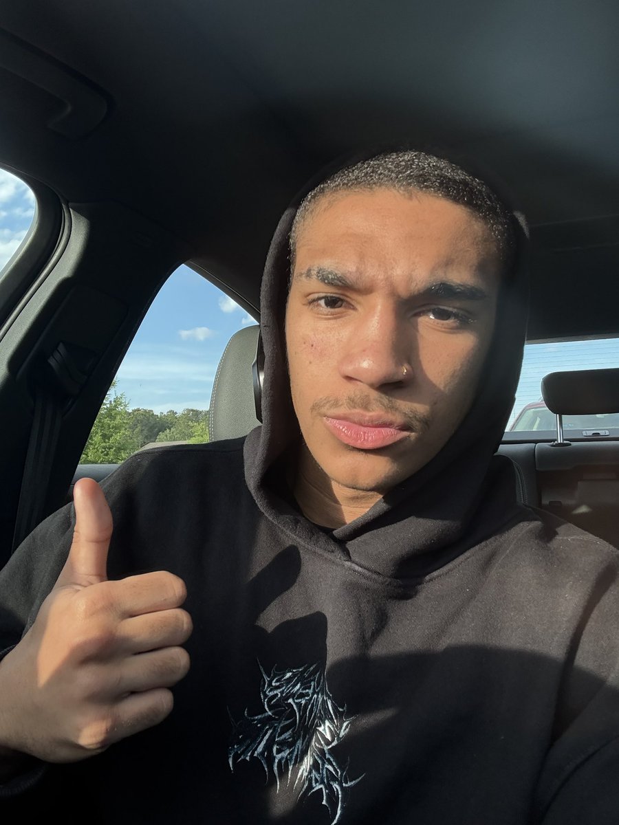 ray tweet media