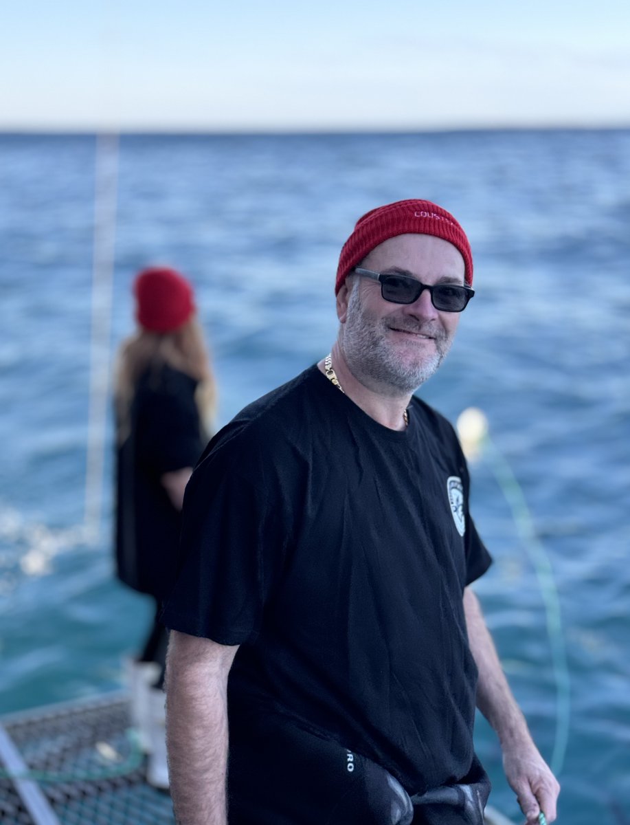 MarkKTozer's tweet photo. Only 3 spots remain on our Jacques Cousteau Tribute Tour hosted by me and it’s shaping up to be a fun adventure.
Our last few expeditions have been amazing, with guests seeing up to 4 Great White Sharks per day and on one day we encountered 6 Great Whites! https://t.co/MSLmIGSLrL