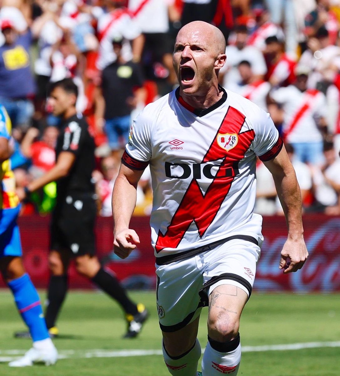 Rayo made it to the conference final. They may stress us a lot. But I genuinely want them to win it. 

They deserve this one. 🥹❤️