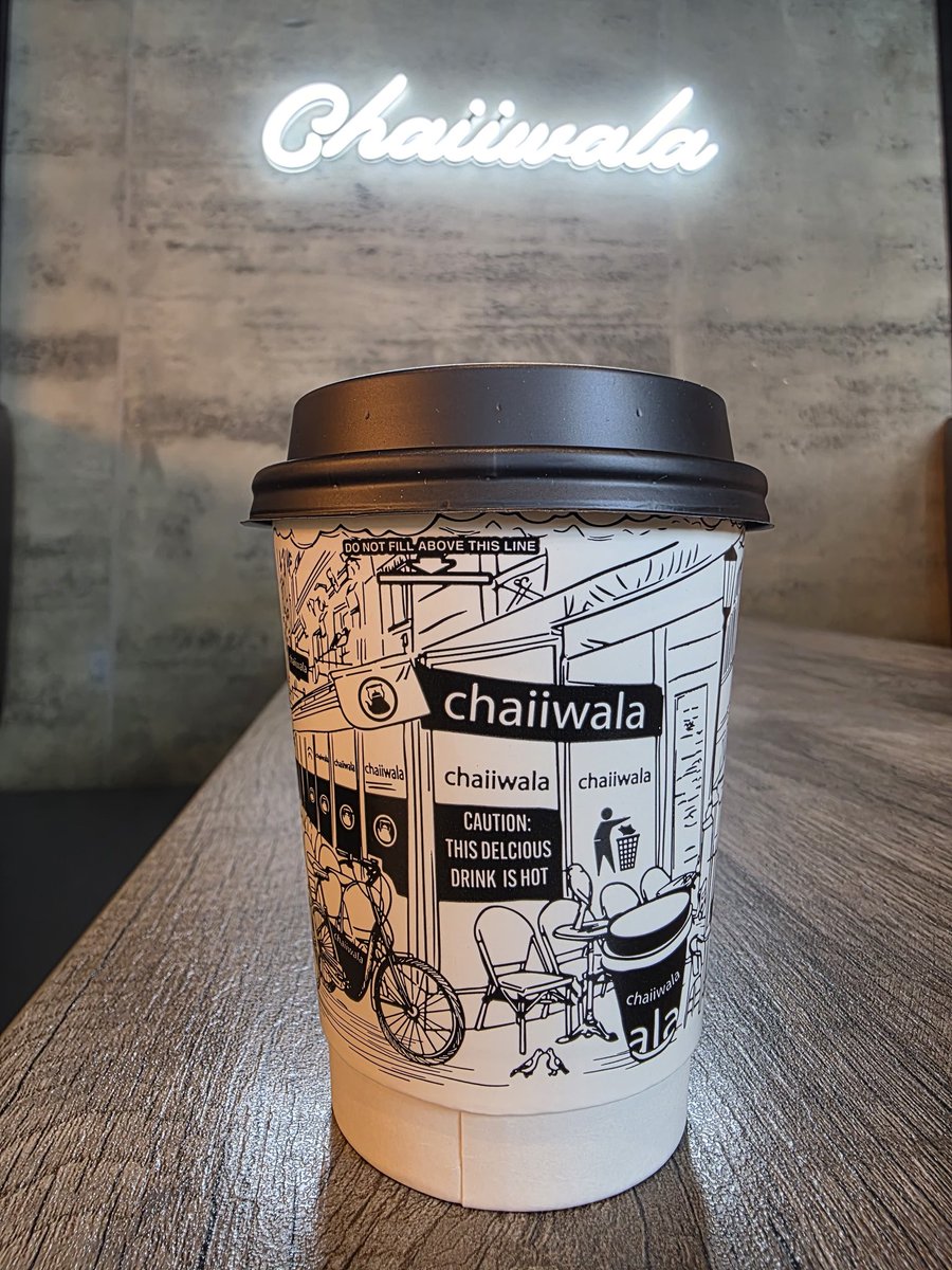 Kumar_offic's tweet photo. A late night chai isn’t a bad habit 😉
It’s just fuel for the mind. ☕

Not a promotion though 😁
#Chai #Chaiiwala https://t.co/ErLzKRqDss
