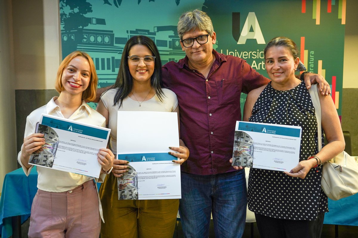 UArtes tweet media