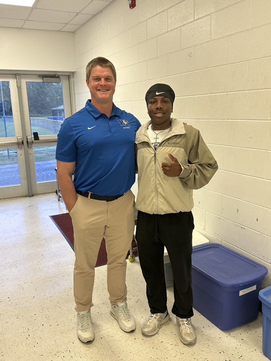 diante642's tweet photo. Talked to the Barton coach today, and talked to Campbell coach yesterday I’m ready to get this recruiting process started! Thank you coaches for stopping by! #football #track #AGTG @barton_fb @GoCamelsFB https://t.co/LZtdJj3U0i
