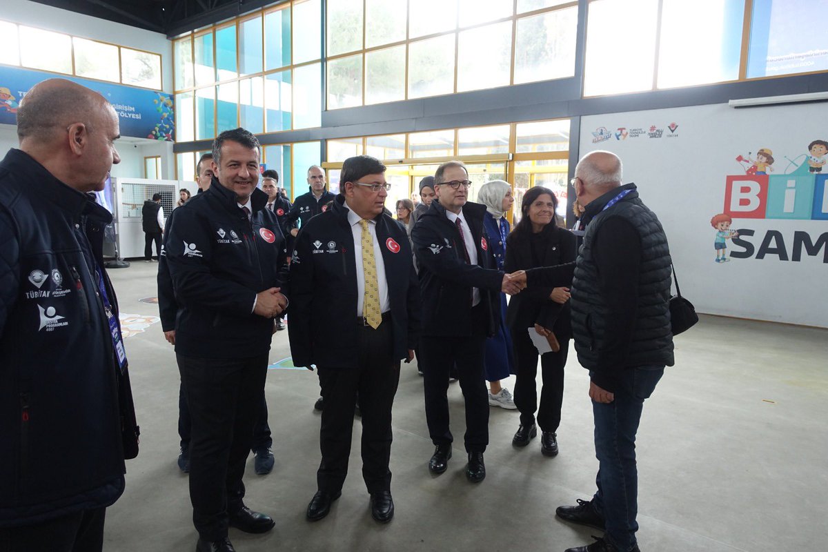 ata_fod's tweet photo. Topraktan Kareler: Samsun’un Tarım ve Doğa Manzaraları fotoğraf sergimizin gerçekleşmesinde emeği geçen tüm kurumlarımıza, değerli fotoğraf sanatçılarımıza ve sergimize ilgi gösteren herkese ATAFOD olarak içten teşekkürlerimizi sunarız. https://t.co/NWgqfLcwvP
