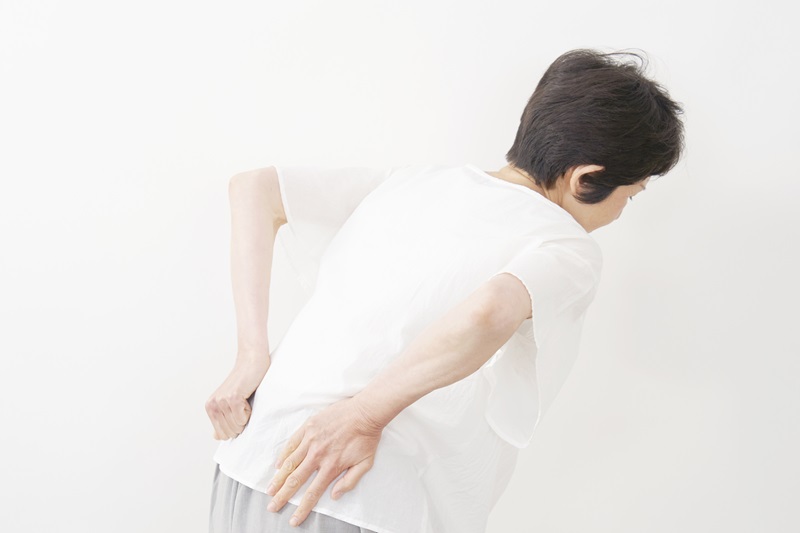 kaigo_postseven's tweet photo. 【腰椎椎間板ヘルニア】改善のカギは「足の指」　理学療法士おすすめの簡単体操「あし指ぐるぐる」「あし指じゃんけん」
https://t.co/PiY7MSG9Fi

#予防法 #健康法 #腰痛 https://t.co/Khg1OgNVHF