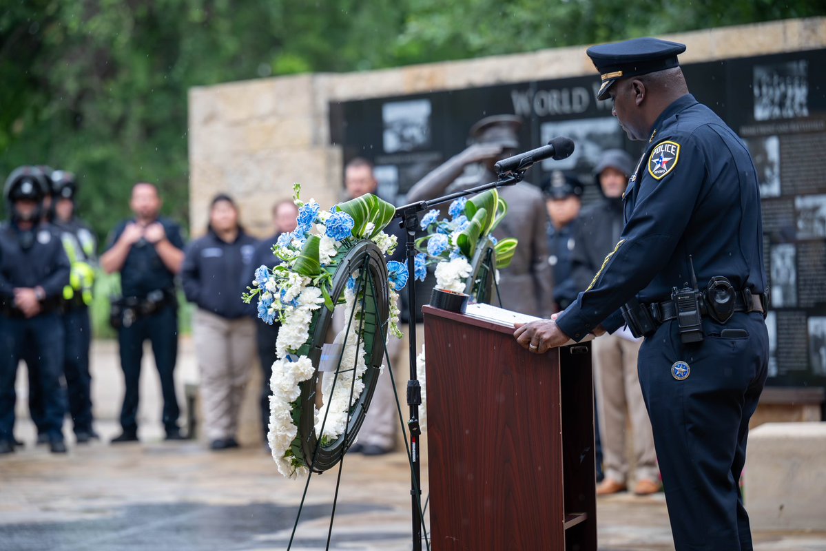 Irving Police Dept. tweet media