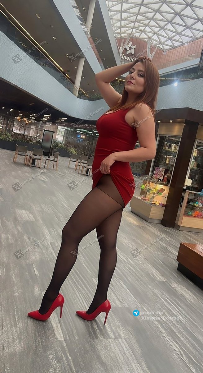 Ximena_Cosmo's tweet photo. Dosis de rojo. ❤️📲 5518522883 https://t.co/8gIrys5Zi6