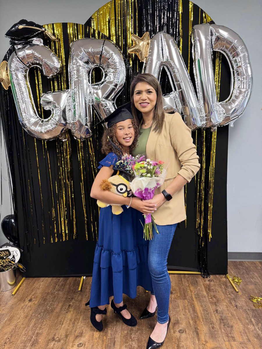 _jmart15_'s tweet photo. Today she completed the Grammar Stage &amp; moves into Logic next year.🤍 In classical education,this transition represents deeper reasoning &amp; understanding. Her word this year was“Compassion,”chosen through Sterling’s yearly rock tradition. So proud of the young girl she’s becoming. https://t.co/tJxlCIlMBa