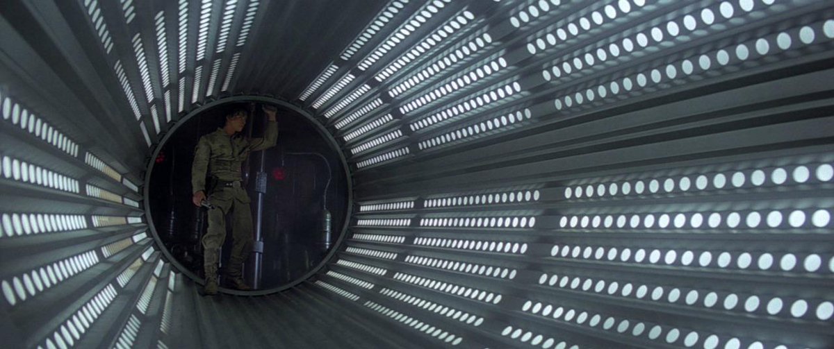 Darth Thunder ⚡ tweet media