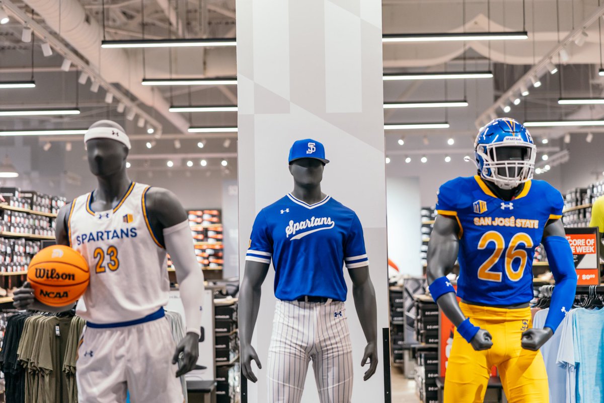 SJSUAthletics's tweet photo. Spartan Shopping Spree‼️

Under Armour Factory Store at the Great Mall is having a special sale for San Jose State Fans, Friends, and Family THIS WEEK!

Head to the Under Armour Store in the Great Mall to shop exclusive deals catered to you!

May 7-13th only!

#AllSpartans https://t.co/CgKmN0Aj8w