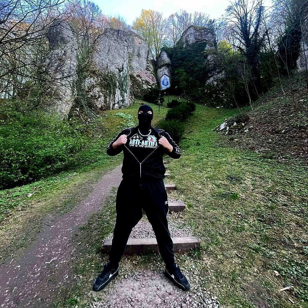 We are the Legion. 🏴‍☠️

narodowy-sklep.pl