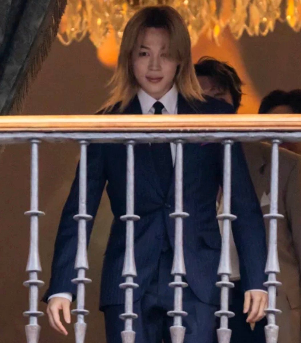 SAQUEN AU DE TAE SIENDO FLYNN RIDER Y JIMIN RAPUNZEL ‼️‼️‼️