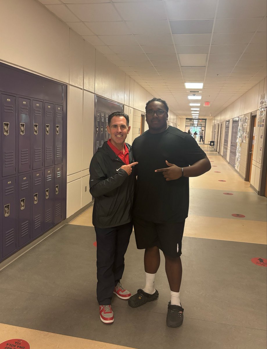 MJSmith4243's tweet photo. After a great conversation with @worbin I am proud to receive an offer to play at @UCPatriotFball 

 @NGHSFB
#OL
#AGTG https://t.co/fqChpVlNjh