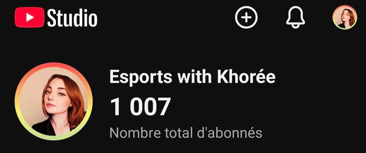 i_am_khoree's tweet photo. Ma deuxième chaîne Youtube est passée partenaire !!! 🥳

Je pensais juste faire un joli tweet de remerciement et célébration mais ça n'aurait pas fait justice à mon travail.

Je vais pas mentir, ce projet de contenu esport c'est à la fois hyper enrichissant et tellement cher payé.

La vérité c'est que j'adore faire du contenu esport même si c'est long à préparer, à filmer, à monter etc.. Mais le plus compliqué c'était les retours.

Au lancement j'ai eu beaucoup de soutien de fans d'esport, de joueurs, coach, créateur de contenus mais j'ai vite reçu des retours négatifs tellement dégueulasses.

Des commentaires, des messages et même certains qui se foutent de ma gueule en partageant mes vidéos sur leur discord.

Et tous ces retours négatifs ils ont le même point commun. Rien n'est basé sur le fond, la forme ou le contenu. 

Que des "pourquoi une meuf parle d'esport", que mon opinion ne valait que dalle, "qu'est ce qu'elle y connaît" et je vous passe les plus dégueulasses.

Ça fait 4 ans que je fais du contenu donc je gère de mieux en mieux mais je vais pas mentir, bosser dans un monde où les gens te détestent c'est quand même très particulier comme expérience😅

Tout ça pour dire que quand vous vous abonnez, likez, commentez ou que vous me faites des retours, ça me fait hyper plaisir et ça a sûrement plus d'impact que vous ne le pensez.

Merci mille fois à tous ceux qui me soutiennent 🧡