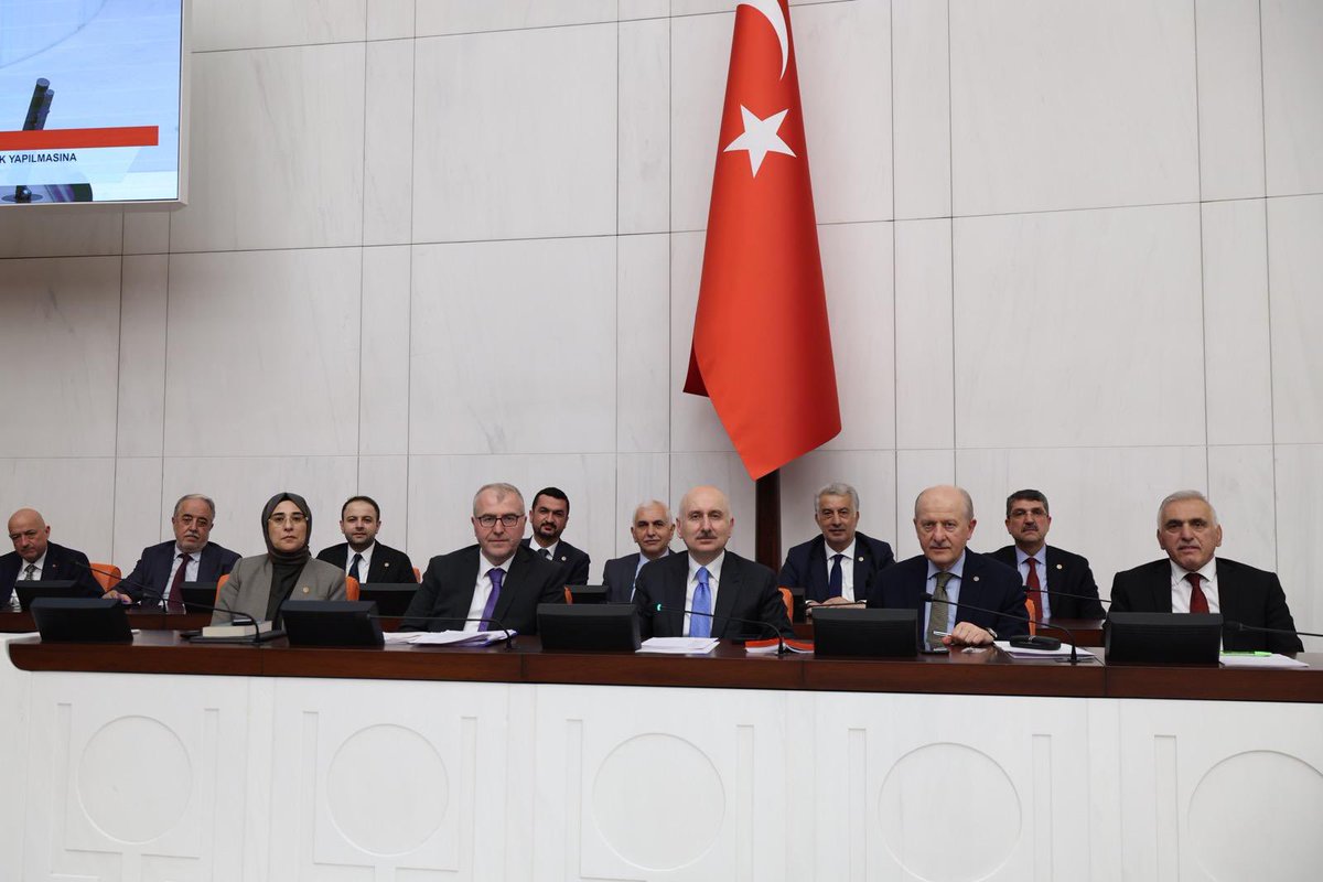 CEVAHİR ASUMAN YAZMACI tweet media