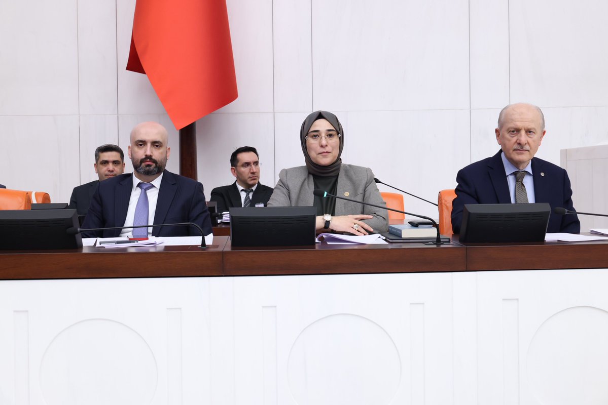 CEVAHİR ASUMAN YAZMACI tweet media