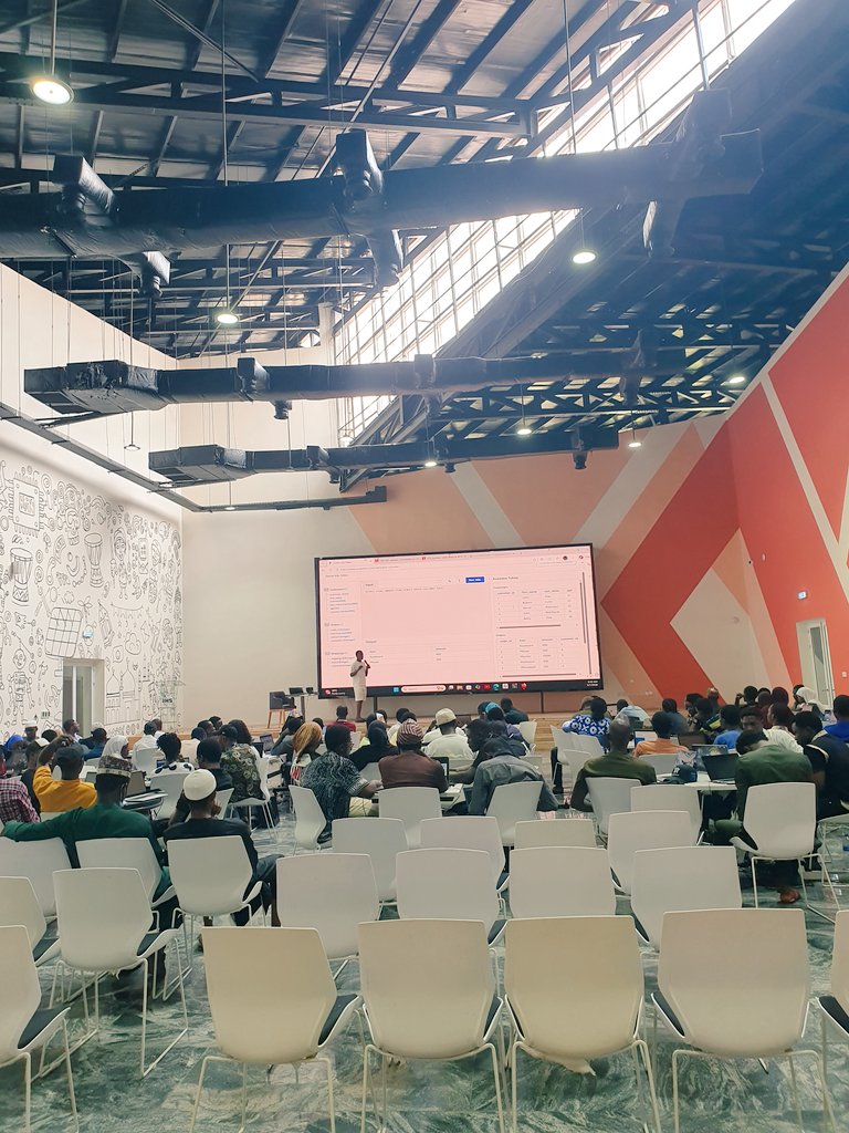 AbdullahiSafiu's tweet photo. Day 2: Of learning Cybersecurity bootcamp with @WeHacKwara at the @IlorinHub was a success. 
I've met with professionals and I also met new friends. https://t.co/pvMEkHfMai