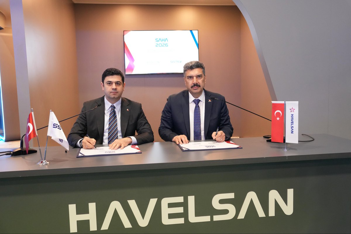 SSTEKResmi's tweet photo. SAHA EXPO 2026 kapsamında, HAVELSAN ile KOVAN sözleşmesini imzalayarak yerli ve millî yazılım altyapılarının güçlendirilmesi adına önemli bir adım attık.

Bu iş birliğiyle birlikte; kurumlarımızın dijital süreçlerinde güvenli, sürdürülebilir ve güçlü teknolojiler geliştirme hedefimize katkı sunmaya devam edeceğiz.

Savunma sanayiimizin teknoloji vizyonunu destekleyen bu kıymetli iş birliğinin ülkemiz adına hayırlı olmasını diliyoruz.

@HAVELSANResmi 

#KOVAN #SAHA2026 #SSTEK #HAVELSAN