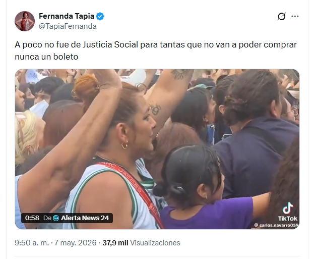 LnkFong's tweet photo. Fernanda Tapia (@TapiaFernanda) es una reverenda estúpida. https://t.co/XcPAck7L3y