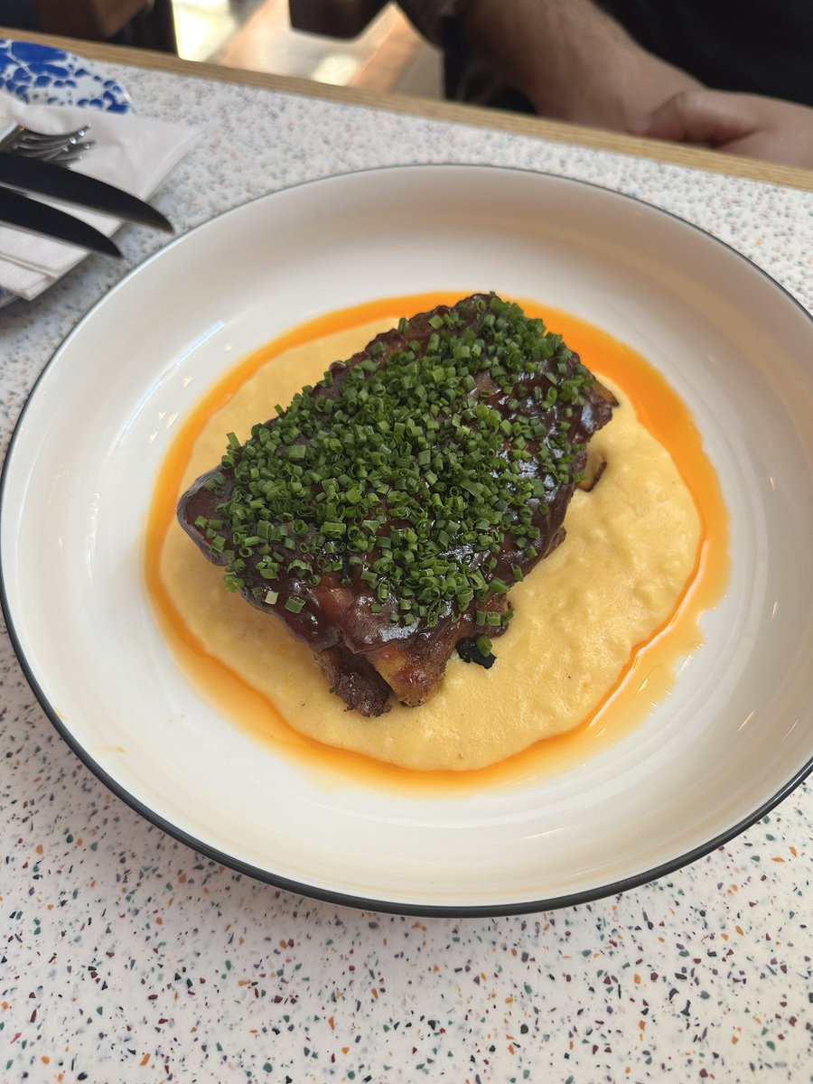 iameatingthiss's tweet photo. Gorgeous pork on a stick, and lovely pork ribs on a bed of polenta 🐷 oh and a white rat I saw on the street (?) https://t.co/O2M8B0crjT