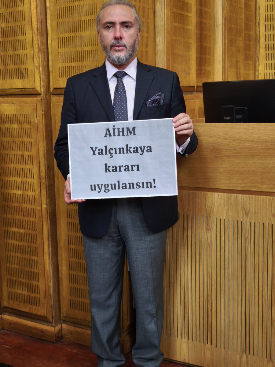 mehmettombak26's tweet photo. KHK'lar tüm sonuçlarıyla birlikte iptal edilmelidir. Yalçınkaya ve Yasak kararları uygulanmalıdır.
#AİHMKararlarıUygulansın https://t.co/XV309EaFzS