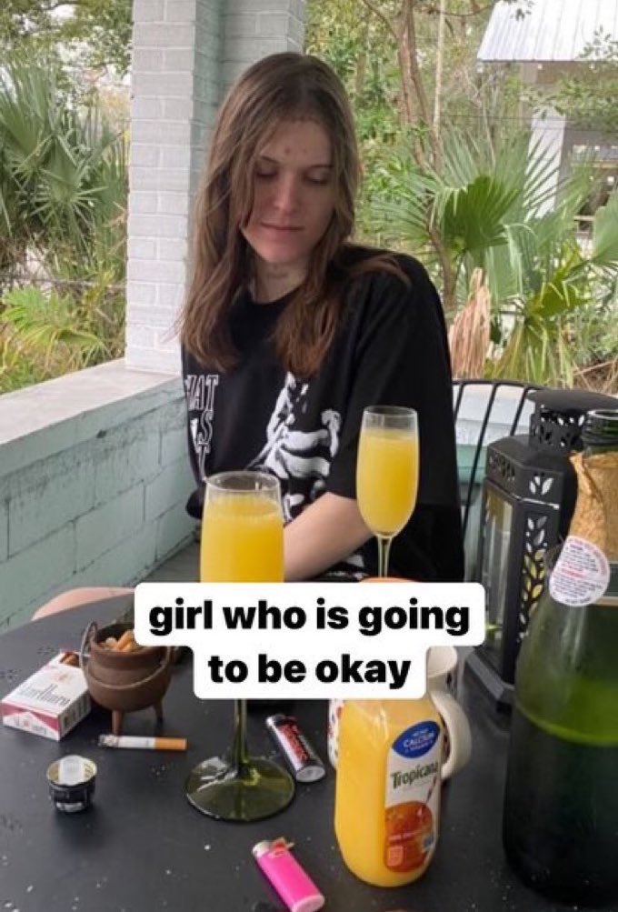 TheCainStruggle's tweet photo. Phoebe bridgers is coming back....i have waited years for this moment to come..... https://t.co/aLlgZK8bQ7