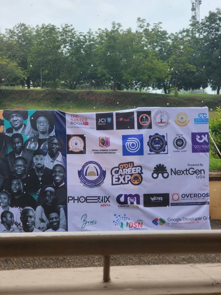 @AdeXola tweet media
