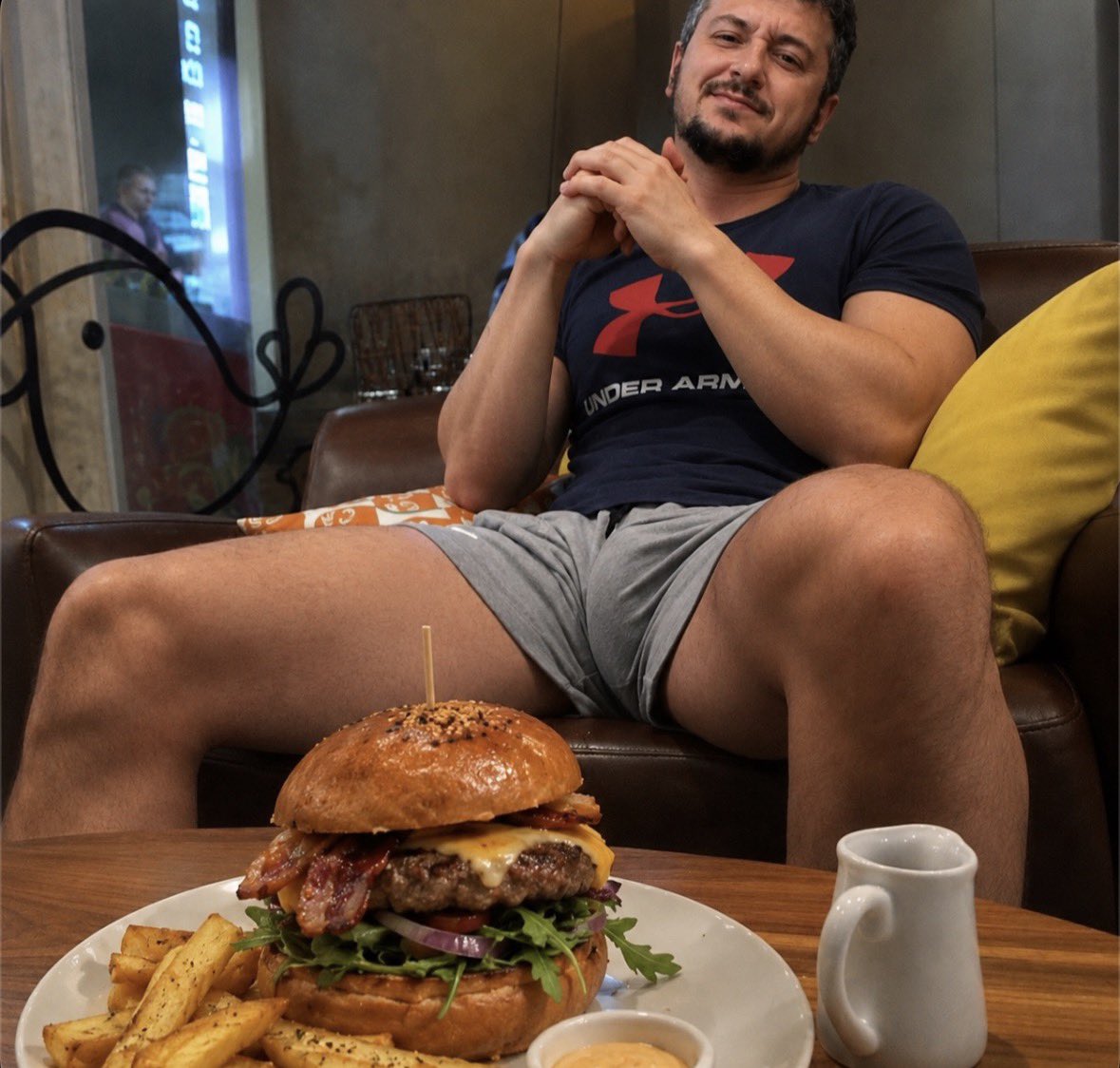 Bruno di Marte ⚡️🌪️ tweet media