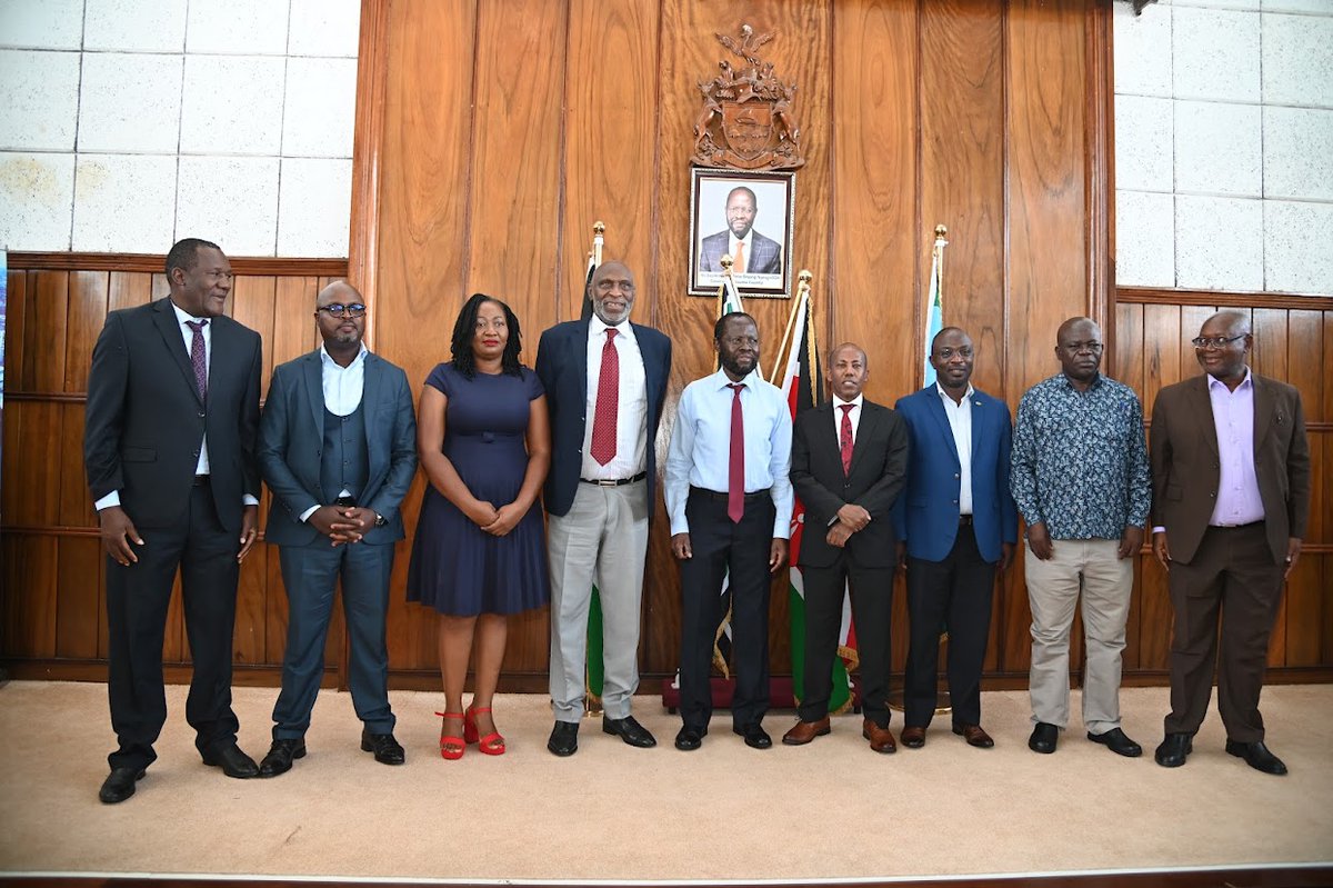 KSGKenya's tweet photo. Kisumu Governor H.E. Prof. Anyang’ Nyong’o met KSG leadership to discuss establishing a KSG Campus and the Dr. Robert Ouko Leadership Academy—set to serve Nyanza, Western, and South Rift as centres of excellence for training, innovation, and policy dialogue. https://t.co/VX8R8CFsHN
