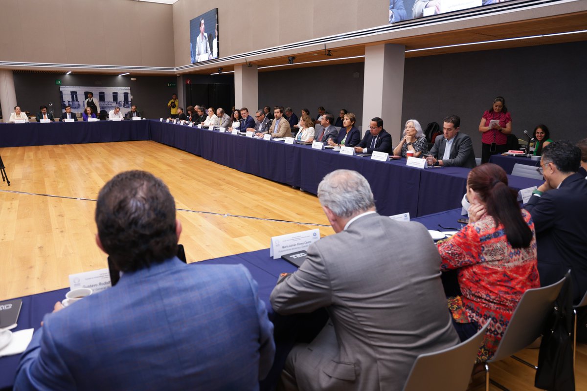 ANUIES's tweet photo. Con la participación de 42 rectoras y rectores de instituciones particulares afiliadas a la #ANUIES, se realiza en el @TecdeMonterrey la inauguración de LXI Sesión Ordinaria del Consejo de Universidades Particulares e Instituciones Afines #CUPRIA, presidida por el titular de la Asociación, el Dr. Luis González Placencia.