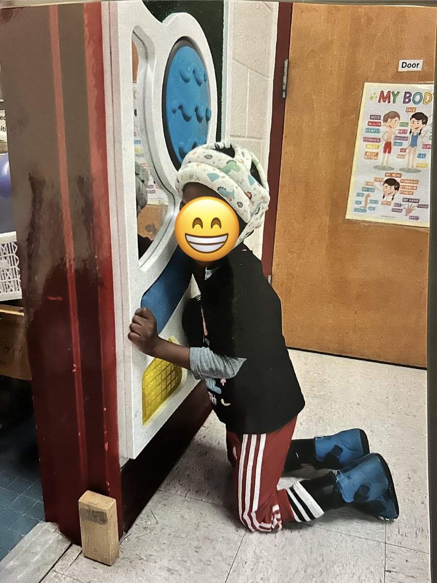 JacksonRdCSL's tweet photo. We’re excited to add new sensory boards for students in our Preschool Education Program (PEP) to support inclusive, sensory based, hands-on learning! 🫶 @CSMCPS_Leader @velasquez_mcps @JacksonRoadAP https://t.co/BfYmA6ccQw
