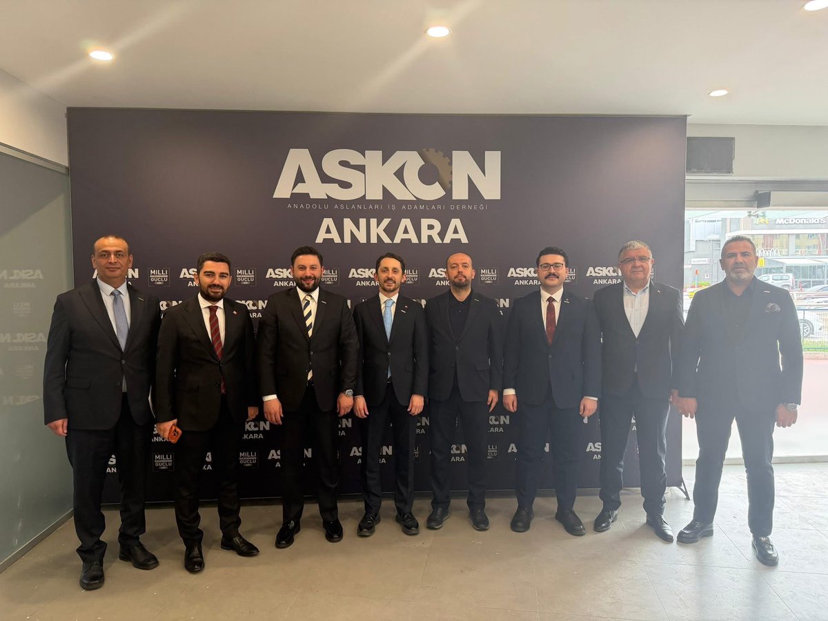 Savaş Geyik tweet media