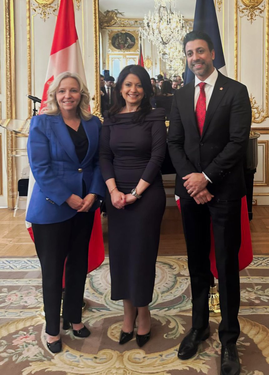 Commerce Canada tweet media