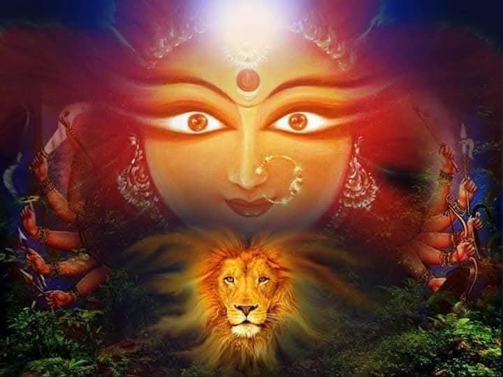 आदिशक्ति  नव रूप, धारिणी हे ! दुर्गे देवि
पातक - उदग्र - शृंग,   विकट   विनाशिनी
कैटभ, महिष, मधु,चण्ड - मुण्ड घातिनी हे
गौरी,  शिवे,  त्र्यंबिके ! सुयशदा  सुहासिनी
अर्चन - पूजन,ध्यान - स्मरण त्वदीय अम्ब
माँ  तेरी आराधना  करें, जीवन  विकासिनी
                           🙏