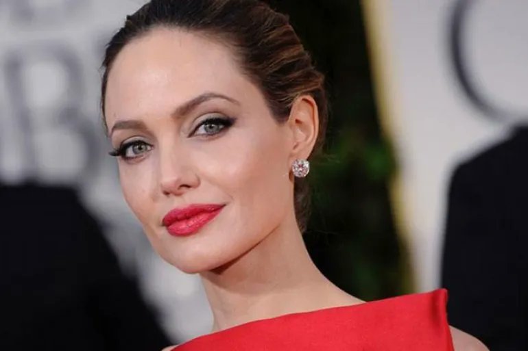 🔴 Hollywood actress Angelina Jolie accused world leaders of complicity in the crimes committed in Gaza.