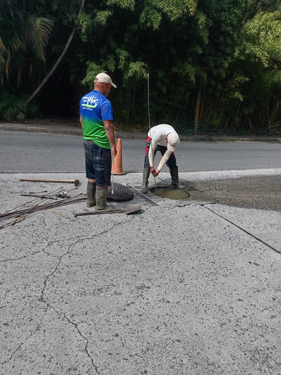 ServiciosElHatillo tweet media