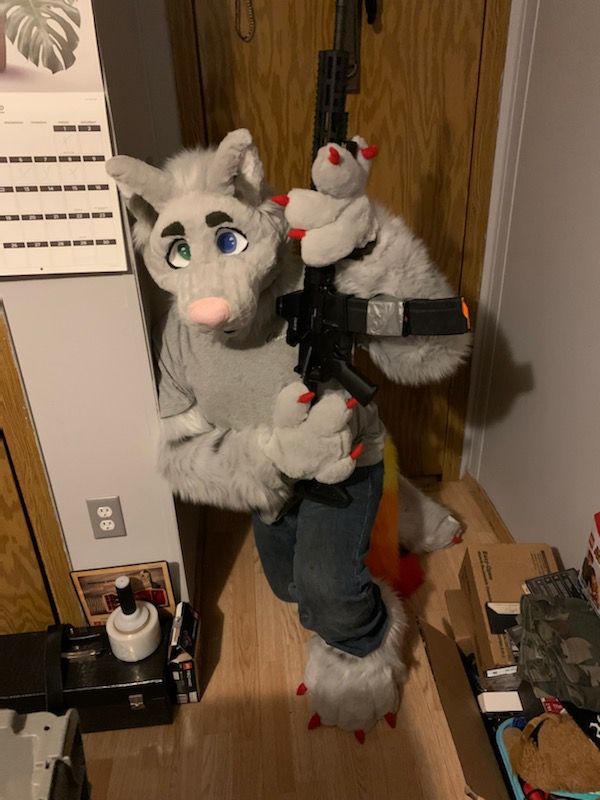 4551Pyrokitty's tweet photo. @Aceshepherd69 Me is suit with my AR but my two favorites my 2 side by side 12 gauge double barrels an old springfield arms company and a JP Saur and Son https://t.co/GxyDDbKRPU