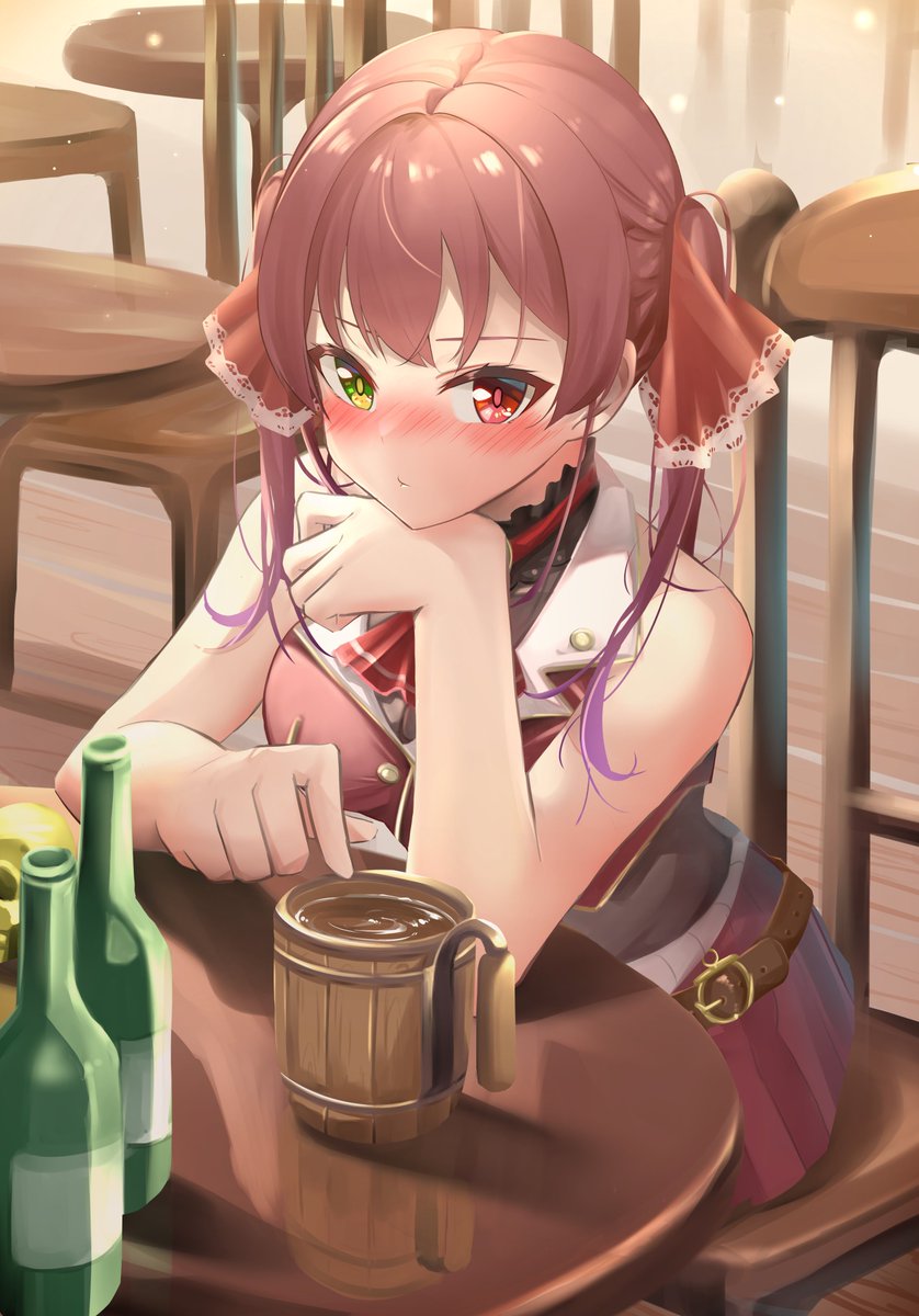 CommanderPirate's tweet photo. What is Charlotte doing? She is obviously working!

Just ignore those bottles and the full mug— https://t.co/CWjf2u8eCw