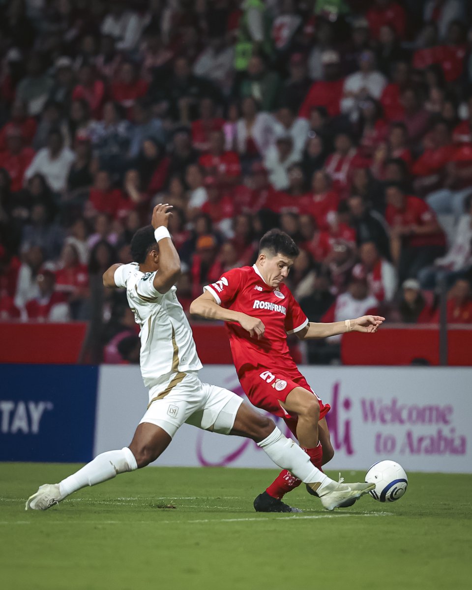 TolucaFC's tweet photo. El juego que te rifaste, ‘Pitbull’ 🔥😤 https://t.co/7EHjb0hH5B