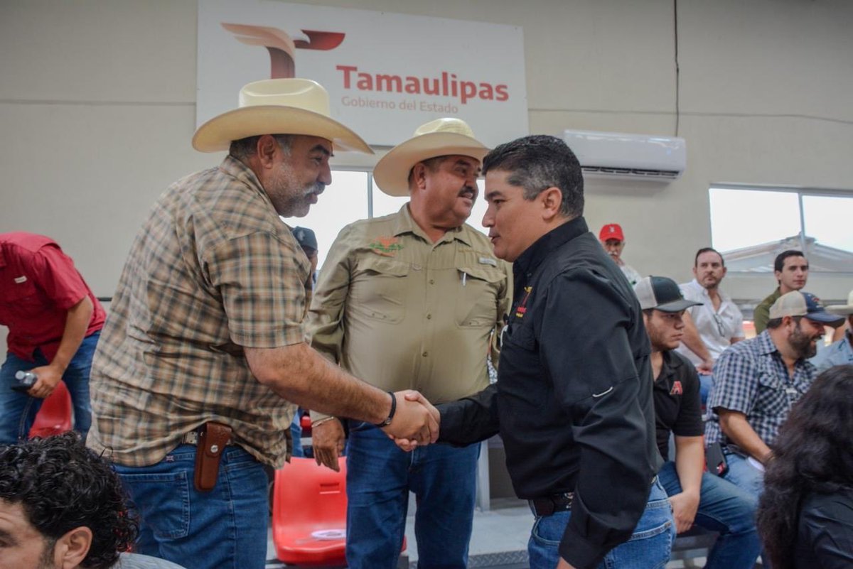RuralTam_mx's tweet photo. El subsecretario de Desarrollo Pecuario y Forestal, Cuauhtémoc Amaya García, acudió a la inauguración de la primera subasta de ganado en la región norte de Tamaulipas, un proyecto impulsado en coordinación entre el Gobierno del Estado y la Unión Ganadera Regional de Tamaulipas. https://t.co/f0xKHjfDIa