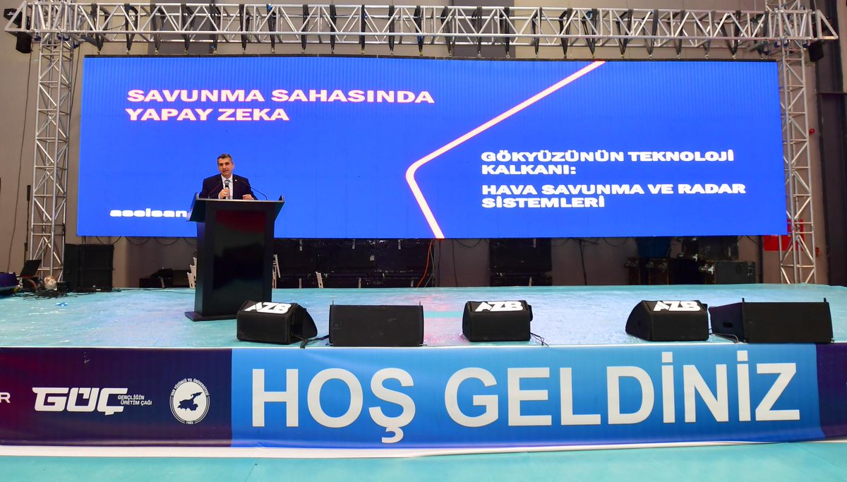 VAN YYÜ tweet media